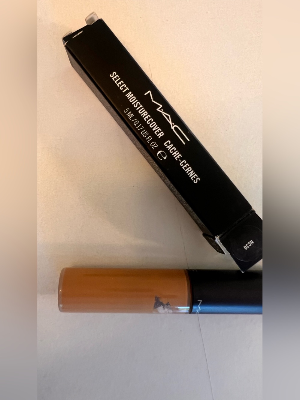 MAC Cosmetics Select Moisturecover Concealer - NC 30